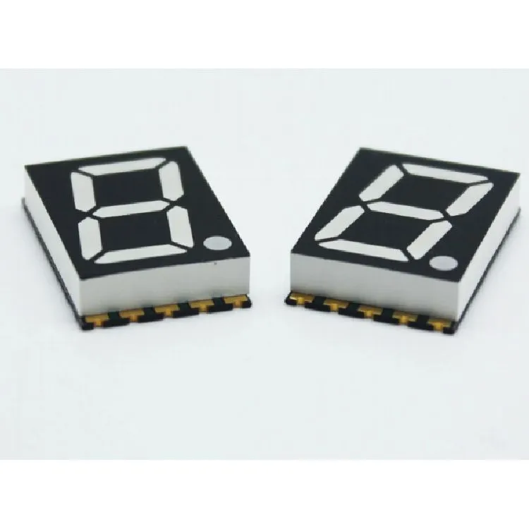 Taispeántas SMD Digit Aonair 0.28inch le 7mm